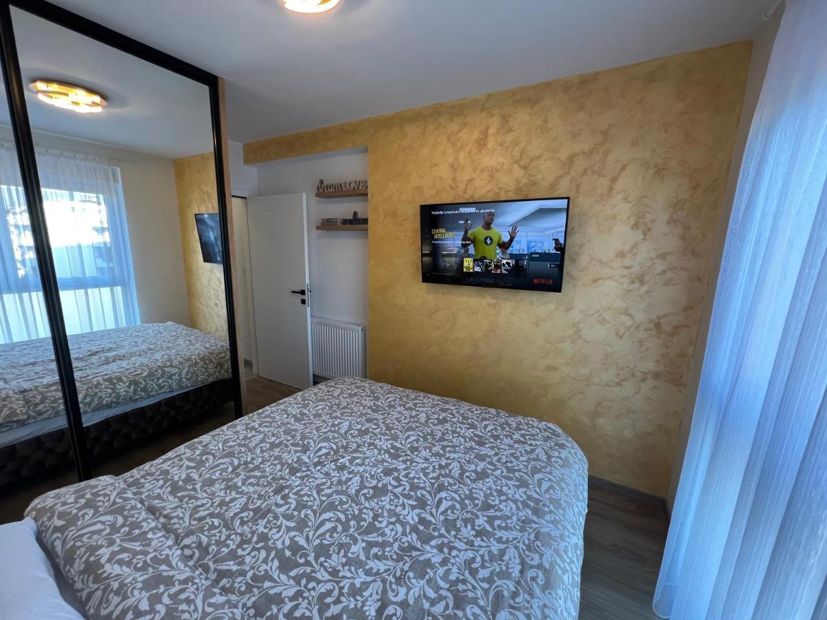 Grand Lux Apartment Doboj Exterior foto